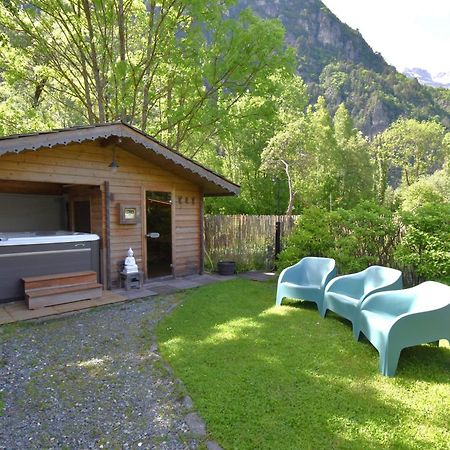 Bed and Breakfast La Clé des Bois à Le Bourg-dʼOisans Extérieur photo
